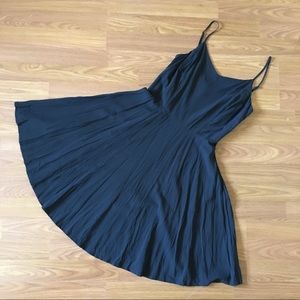 Old Navy black spaghetti strap swing dress